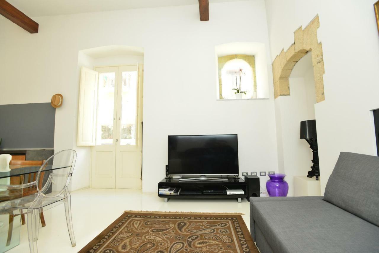 Izzhome Light Каляри Екстериор снимка